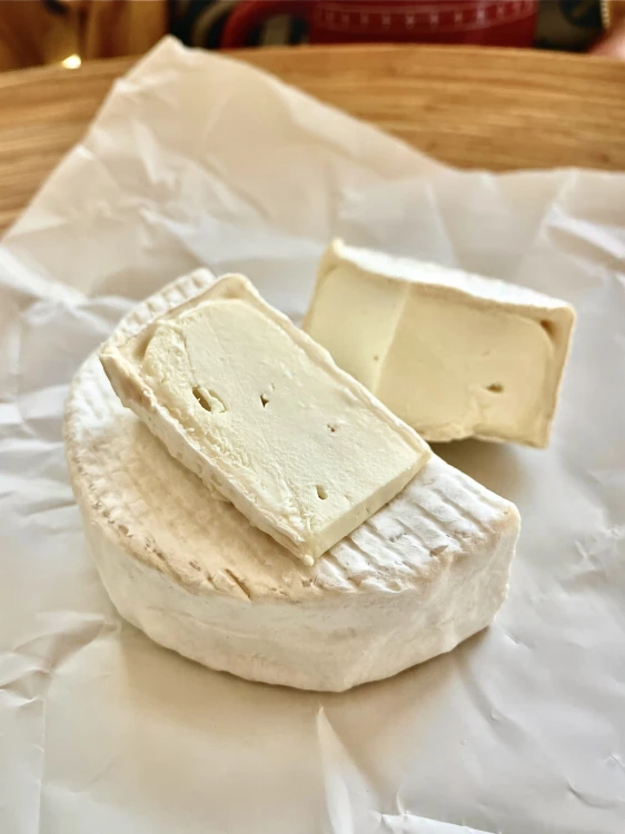 camembert_owczy.jpeg